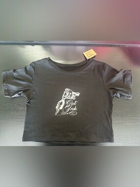 Black 'Got Ink' Graphic Crop Tee - Women's